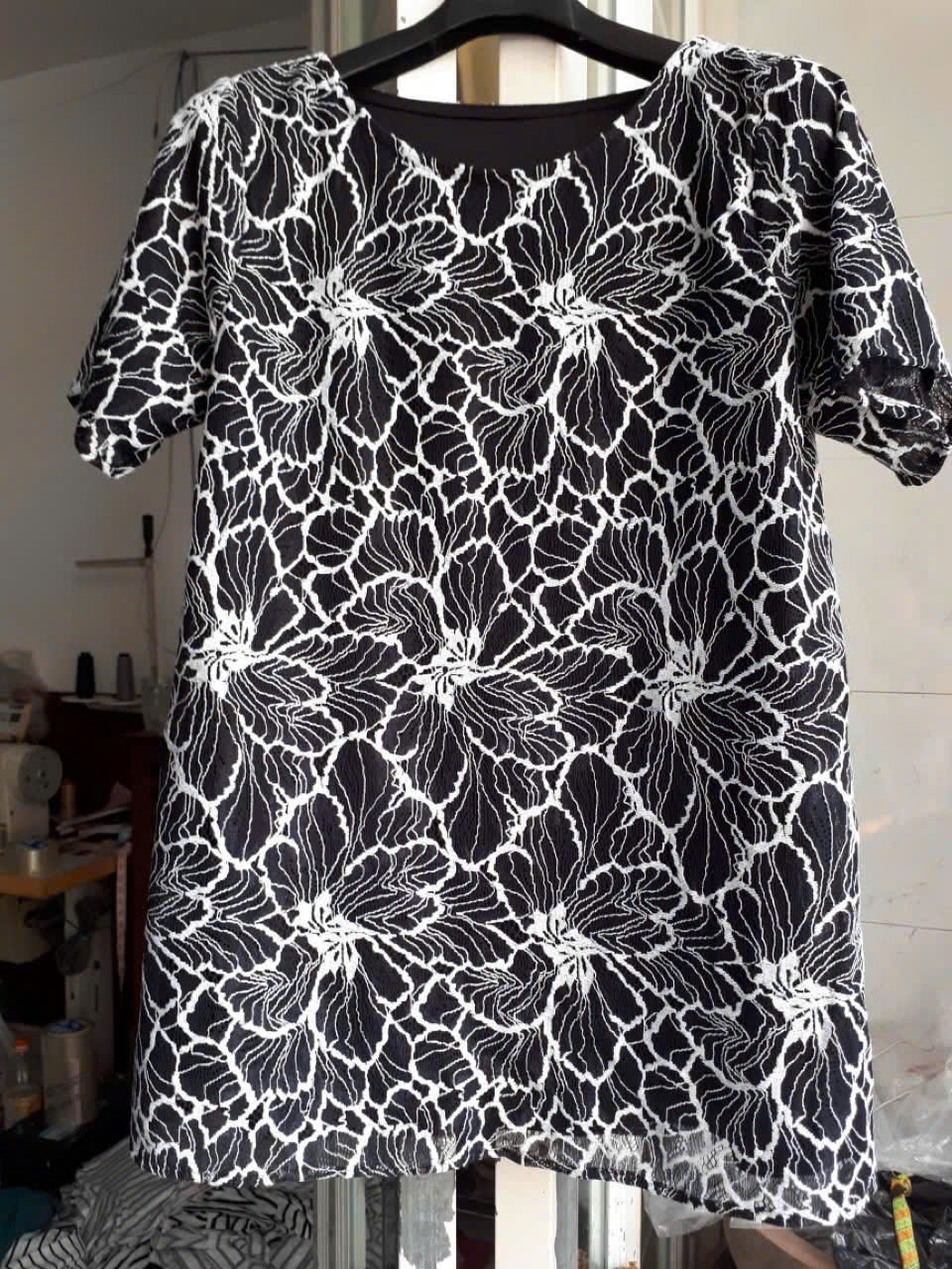 Women's Lace Short Sleeve Blouse